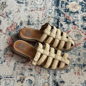 DV Dolce Vita Fyona Sandals